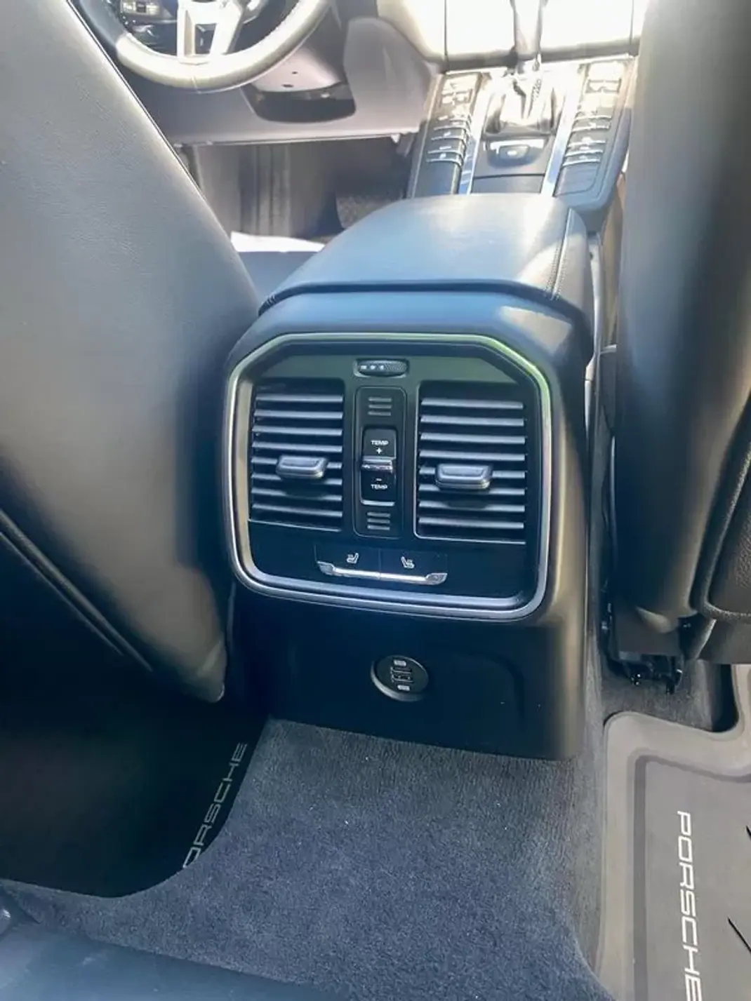 Porsche Macan 2017 - 60900 EUR, 83500 km - AUTO.MOTO.pt - 83500km - foto 20 de 20