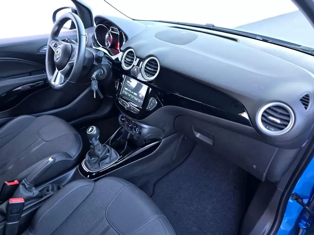 Opel Adam 2019 - 11900 EUR, 38000 km - AUTO.MOTO.pt - 38000km - foto 30 de 36