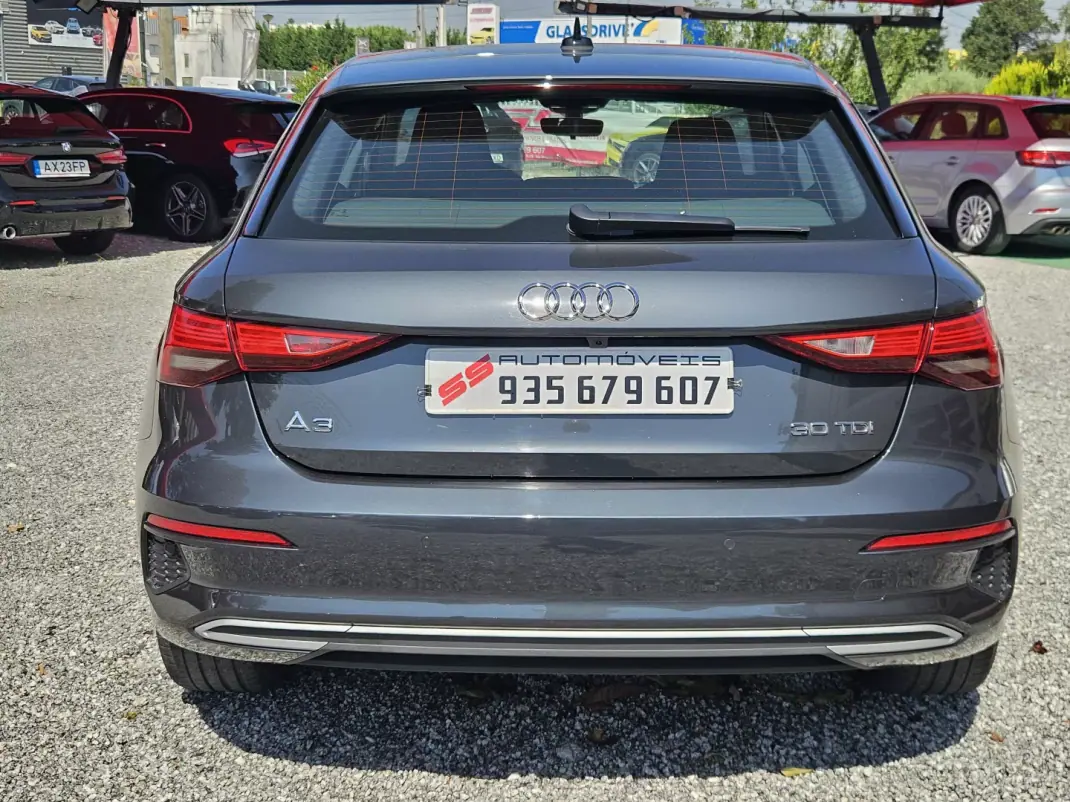 Audi A3 Sportback 2021 - 22900 EUR, 150000 km - 150000km - foto 8 de 42