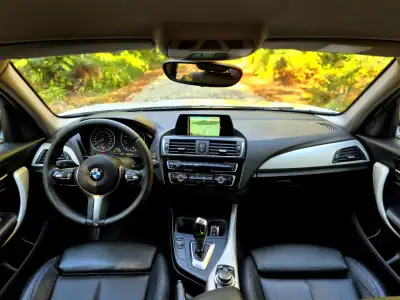 BMW 116 2017 - 12900 EUR, 205000 km - AUTO.MOTO.pt - 205000km - foto 13 de 25