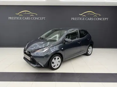 Toyota Aygo 2018 - 10450 EUR, 62569 km - AUTO.MOTO.pt - 62569km - foto 7 de 35
