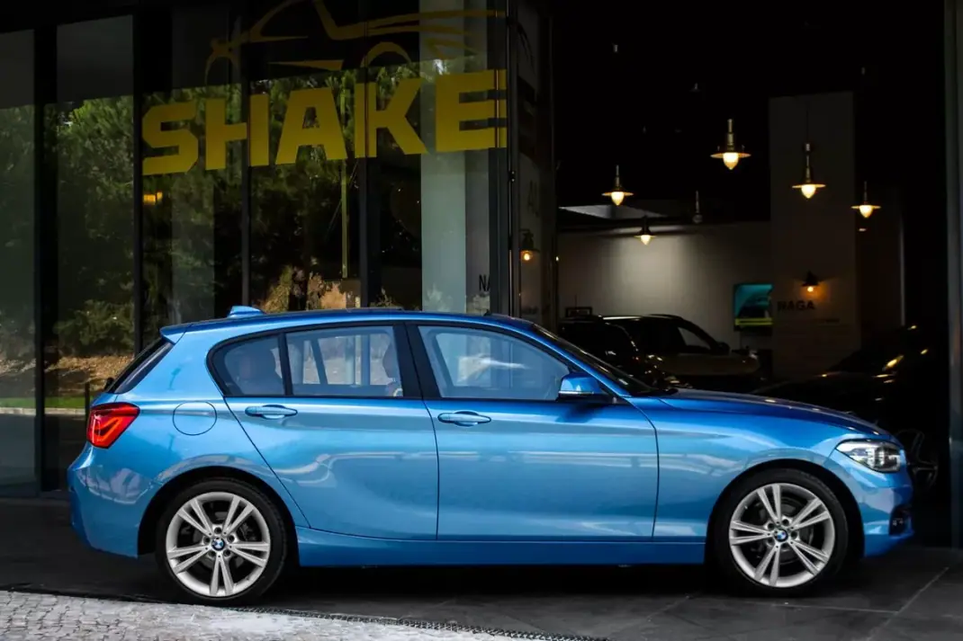 BMW 118 2018 - 16450 EUR, 210608 km - AUTO.MOTO.pt - 210608km - foto 5 de 47