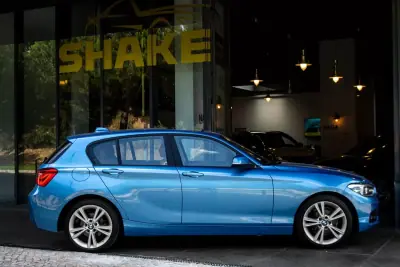 BMW 118 2018 - 16450 EUR, 210608 km - AUTO.MOTO.pt - 210608km - foto 5 de 47
