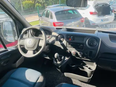 Renault MASTER 2.2DCI CAIXA ABERTA 2016 - 22500 EUR, 1 km - AUTO.MOTO.pt - 1km - foto 8 de 10