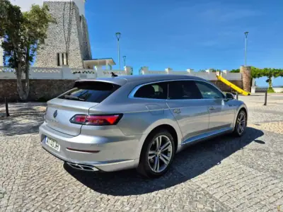 Volkswagen Arteon Shooting Brake 2022 - 33900 EUR, 87074 km - AUTO.MOTO.pt - 87074km - foto 28 de 29