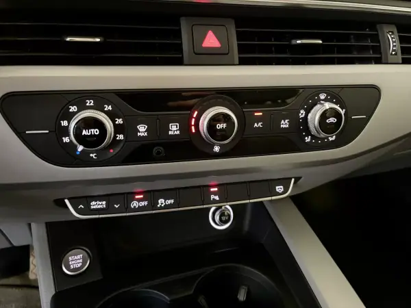 Audi A5 Sportback 2019 - 27950 EUR, 125000 km - AUTO.MOTO.pt - 125000km - foto 26 de 36