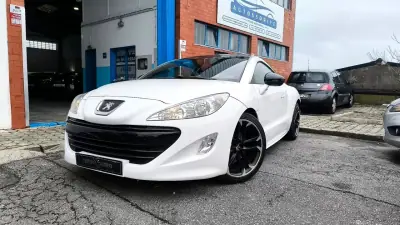 Peugeot RCZ 2011 - 11500 EUR, 126000 km - AUTO.MOTO.pt - 126000km - foto 3 de 14