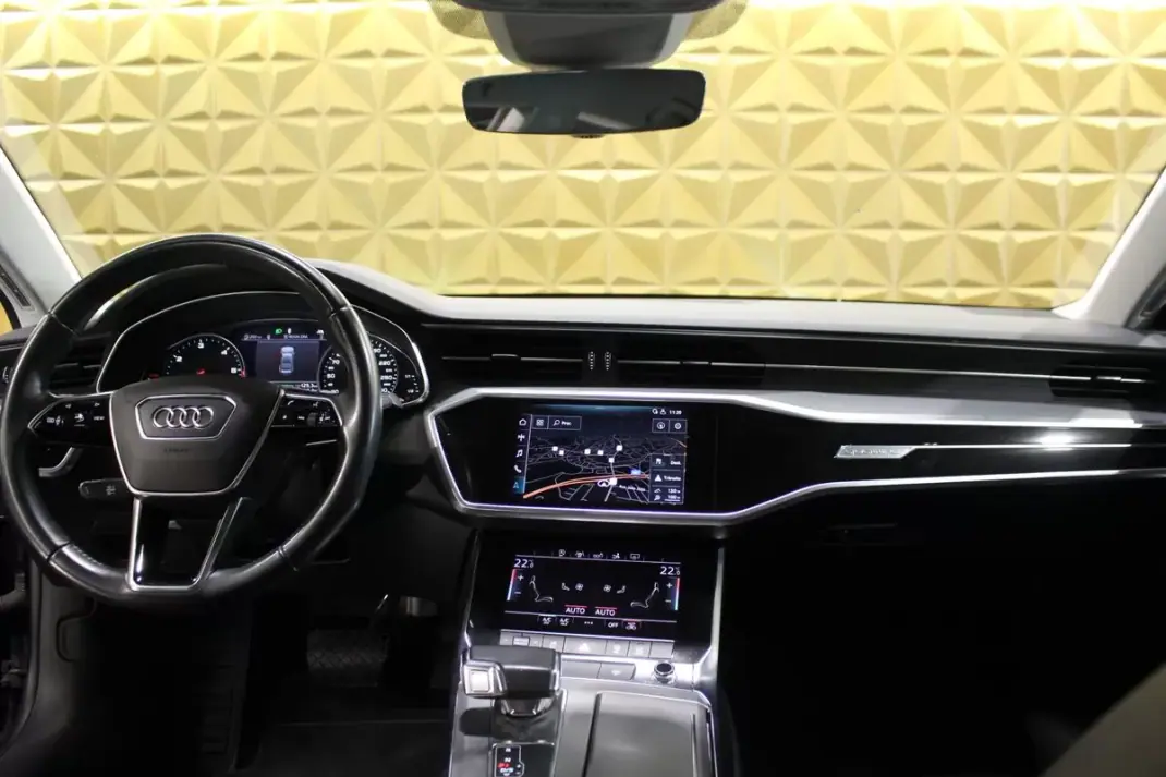 Audi A7 Sportback 2018 - 32900 EUR, 213000 km - 213000km - foto 15 de 28