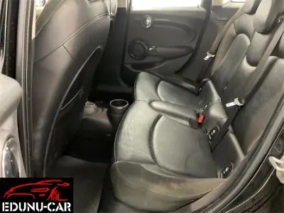 MINI 5 Portas 2015 - 12950 EUR, 229000 km - AUTO.MOTO.pt - 229000km - foto 10 de 15