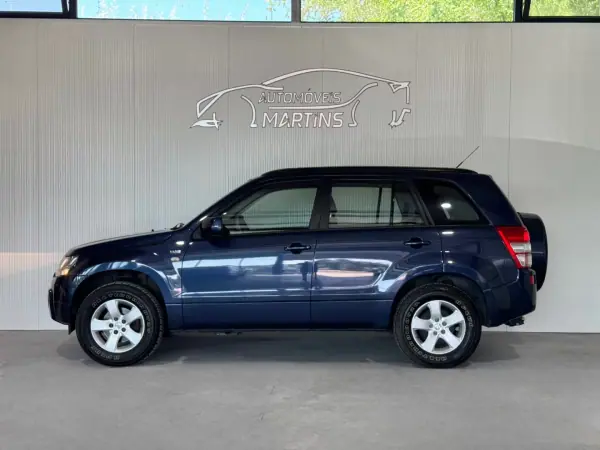 Suzuki Grand Vitara 2006 - 10500 EUR, 189809 km - AUTO.MOTO.pt - 189809km - foto 6 de 20