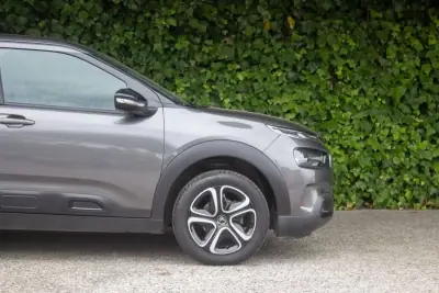 Citroën C4 Cactus 2020 - 10900 EUR, 146200 km - AUTO.MOTO.pt - 146200km - foto 5 de 16