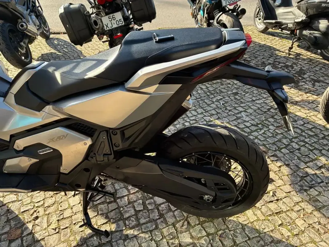 Honda 599 2021 - 9150 EUR, 45451 km - AUTO.MOTO.pt - 45451km - foto 10 de 14