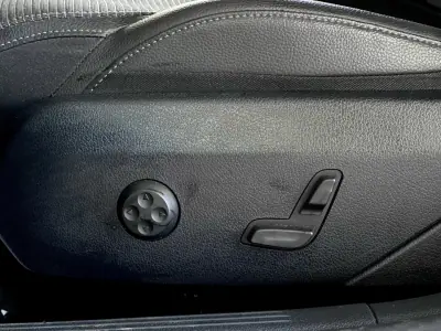 Mercedes-Benz C 300 2023 - 41900 EUR, 69394 km - AUTO.MOTO.pt - 69394km - foto 14 de 36