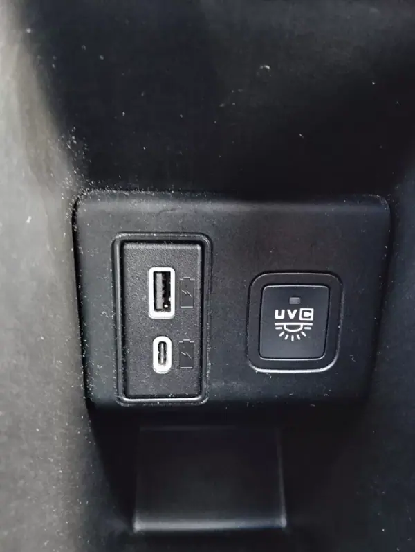 Fiat 500e 2022 - 14990 EUR, 10540 km - 10540km - foto 39 de 53