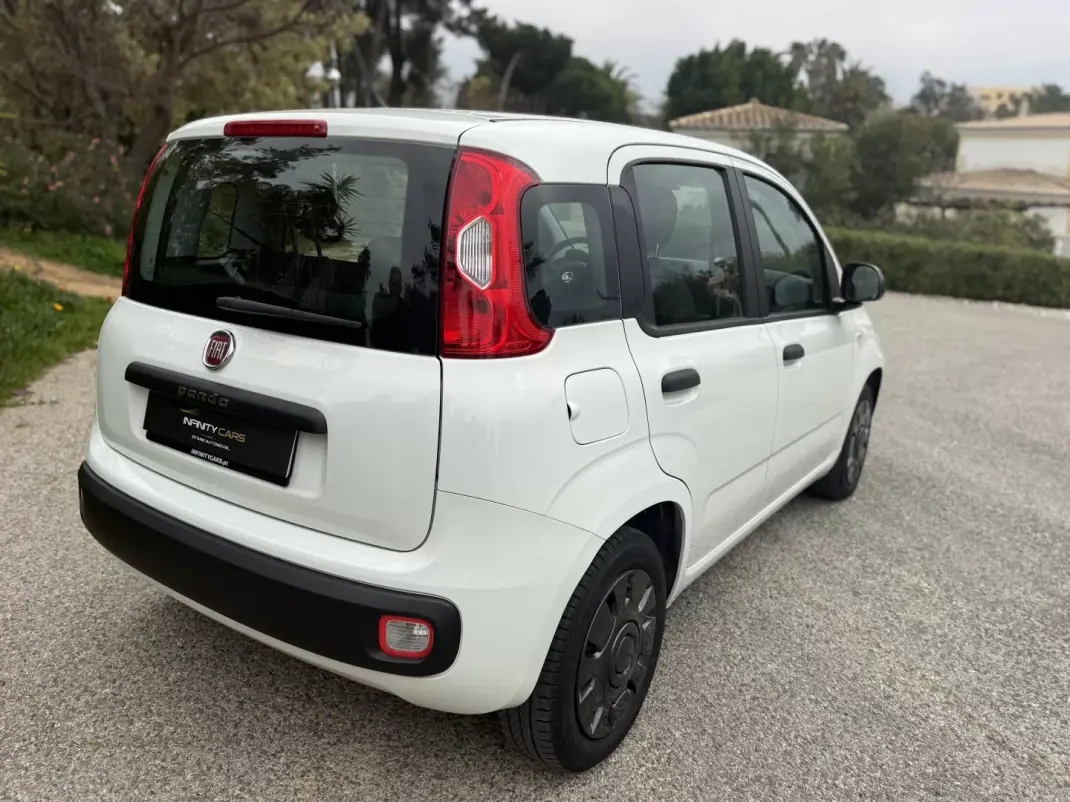 Fiat Panda 2018 - 8999 EUR, 60000 km - AUTO.MOTO.pt - 60000km - foto 7 de 12