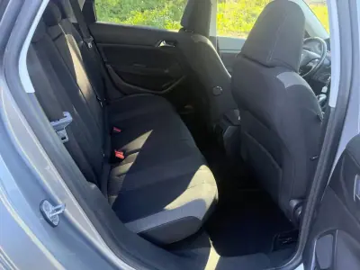 Peugeot 308 SW 2016 - 9450 EUR, 192000 km - AUTO.MOTO.pt - 192000km - foto 14 de 24