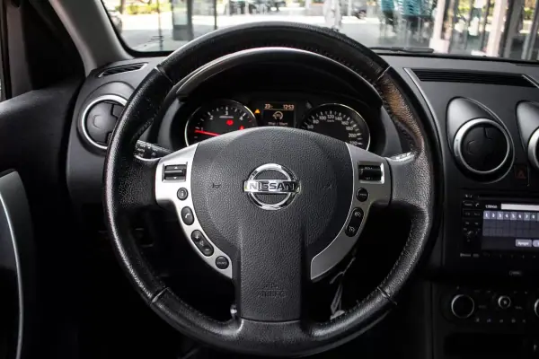 Nissan Qashqai 2012 - 11490 EUR, 151295 km - AUTO.MOTO.pt - 151295km - foto 2 de 31