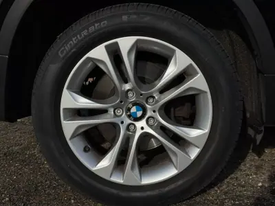 BMW X4 2016 - 23995 EUR, 147000 km - AUTO.MOTO.pt - 147000km - foto 21 de 37