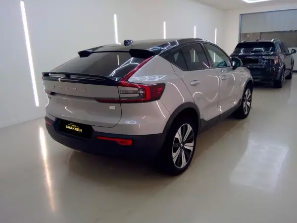 Volvo C40 Recharge Twin Motor Core 2021 Elétrico