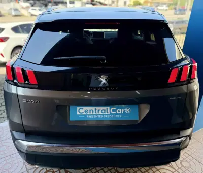 Peugeot 3008 2019 - 16950 EUR, 92000 km - 92000km - foto 10 de 26