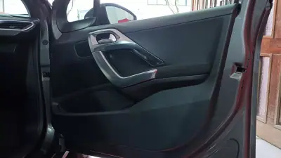 Peugeot 2008 2016 - 13750 EUR, 44423 km - AUTO.MOTO.pt - 44423km - foto 42 de 58