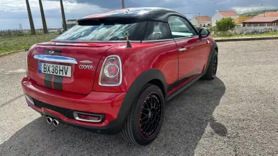 MINI Coupé 2012 - 10990 EUR, 178000 km - AUTO.MOTO.pt - 178000km - foto 6 de 18