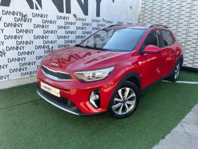 Kia Stonic 2023 - 15250 EUR, 38000 km - 38000km - foto 1 de 15