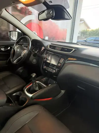 Nissan Qashqai 2014 - 16900 EUR, 161000 km - AUTO.MOTO.pt - 161000km - foto 13 de 13