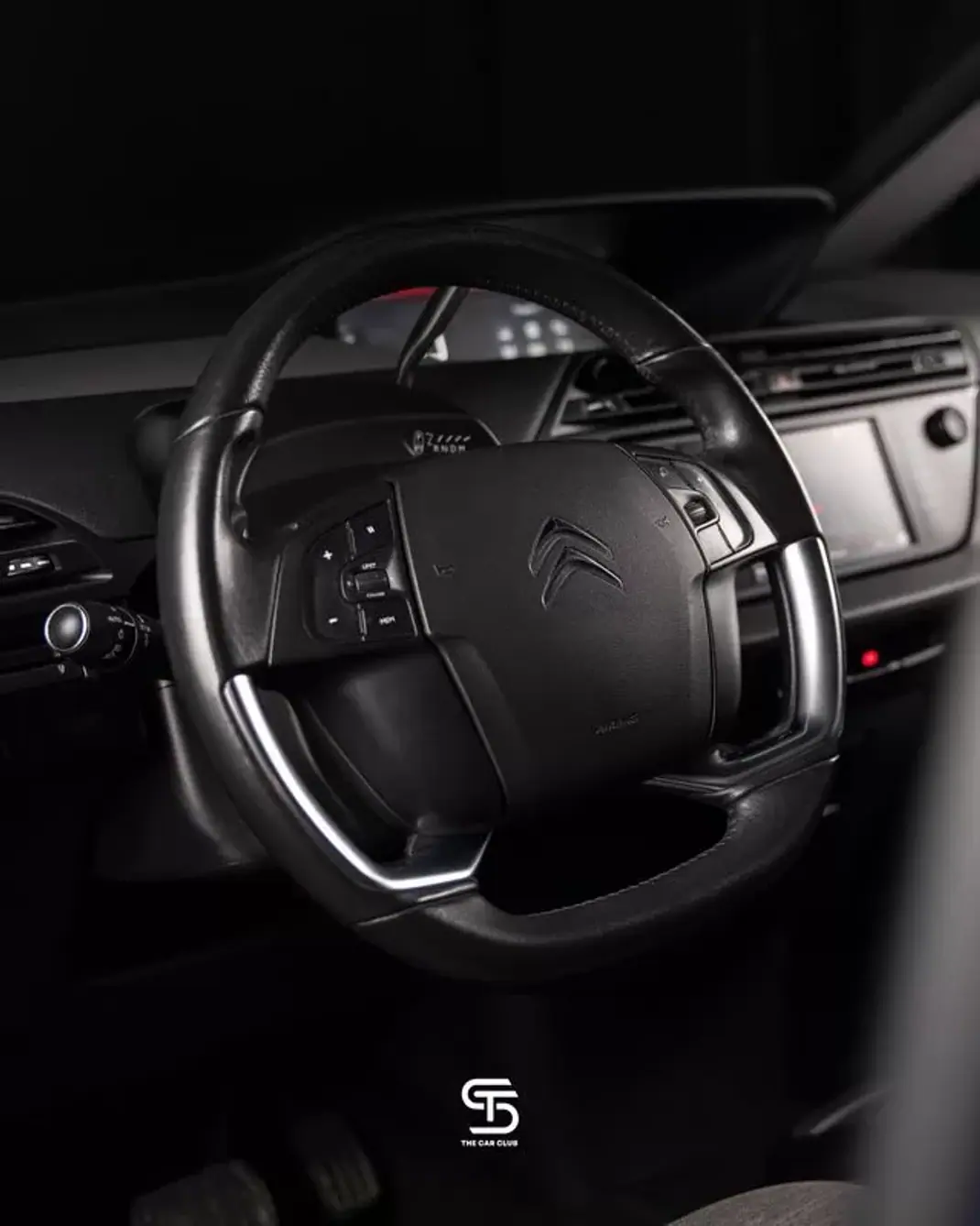 Citroën C4 Spacetourer 2019 - 15450 EUR, 120000 km - AUTO.MOTO.pt - 120000km - foto 5 de 23