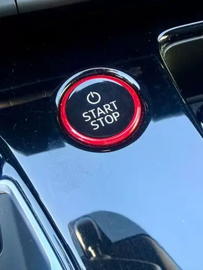 Audi e-tron GT 2022 - 57790 EUR, 82950 km - AUTO.MOTO.pt - 82950km - foto 3 de 55