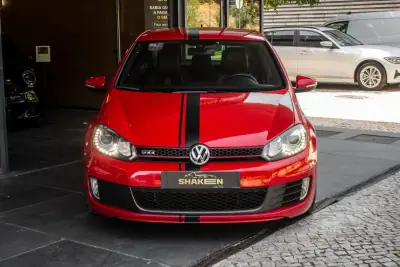 Volkswagen Golf 2011 - 14750 EUR, 178107 km - AUTO.MOTO.pt - 178107km - foto 7 de 35
