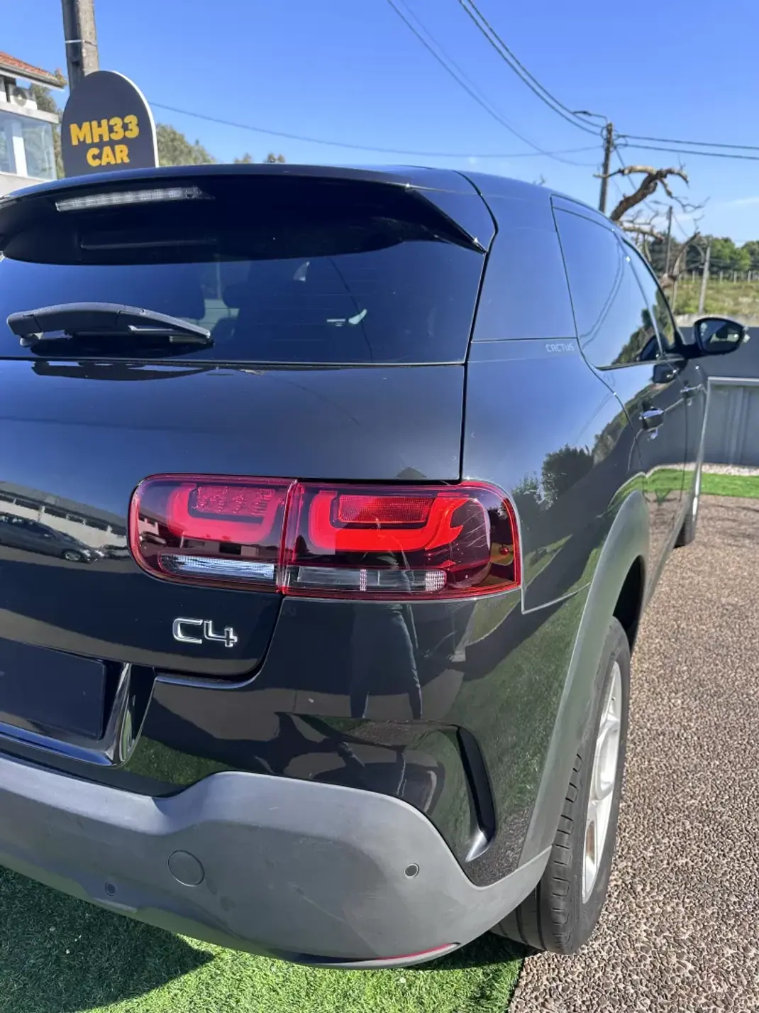 Citroën C4 Cactus 2018 - 11900 EUR, 180000 km - AUTO.MOTO.pt - 180000km - foto 15 de 47