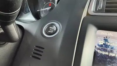 Jaguar E-Pace 2019 - 23900 EUR, 164000 km - AUTO.MOTO.pt - 164000km - foto 36 de 64