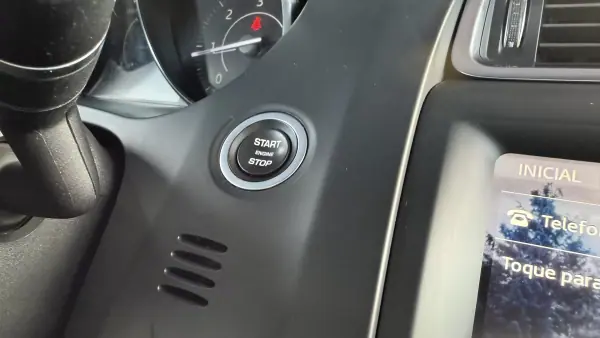 Jaguar E-Pace 2019 - 24500 EUR, 164000 km - AUTO.MOTO.pt - 164000km - foto 36 de 64