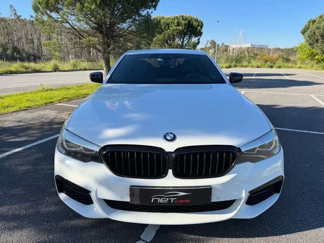 BMW 520 2017 - 25950 EUR, 209000 km - AUTO.MOTO.pt - 209000km - foto 11 de 12