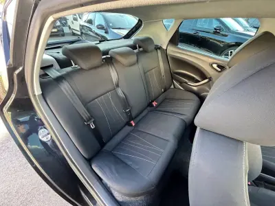 SEAT Ibiza 2011 - 6450 EUR, 240000 km - AUTO.MOTO.pt - 240000km - foto 32 de 45
