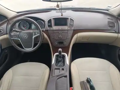 Opel Insignia 2010 - 7500 EUR, 206000 km - AUTO.MOTO.pt - 206000km - foto 30 de 31