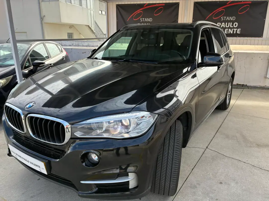 BMW X5 2015 - 22500 EUR, 199000 km - AUTO.MOTO.pt - 199000km - foto 1 de 24
