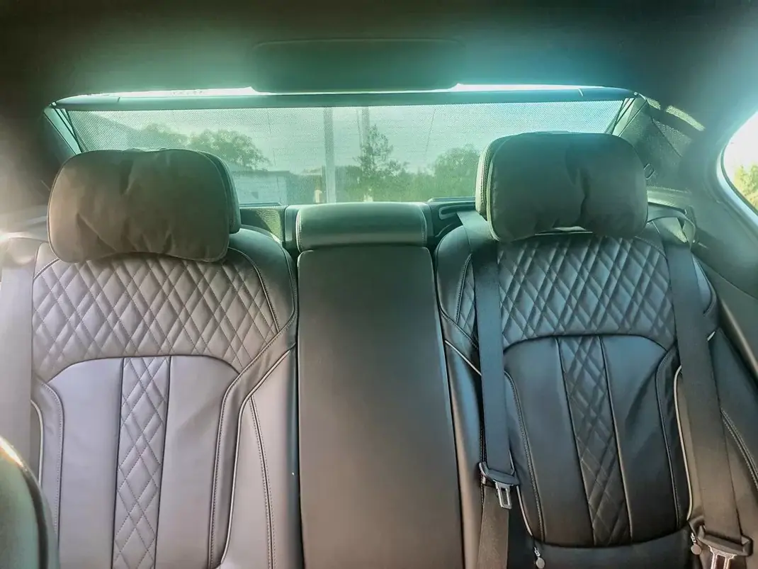 BMW 730 2015 - 32850 EUR, 158000 km - AUTO.MOTO.pt - 158000km - foto 8 de 19