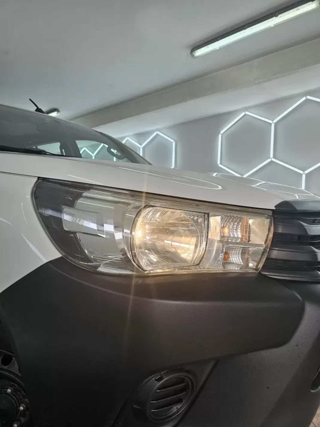 Toyota Hilux 2020 - 27950 EUR, 285523 km - AUTO.MOTO.pt - 285523km - foto 36 de 68
