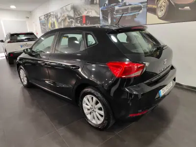 SEAT Ibiza 2018 - 11990 EUR, 150000 km - AUTO.MOTO.pt - 150000km - foto 15 de 30