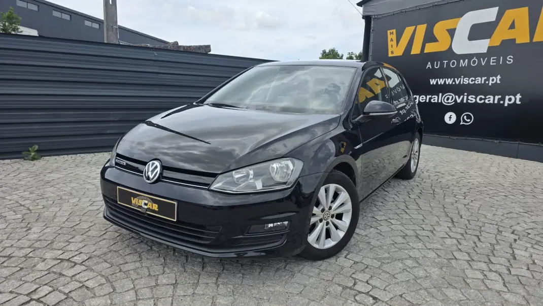 Volkswagen Golf 2015 - 14990 EUR, 135000 km - AUTO.MOTO.pt - 135000km - foto 1 de 26
