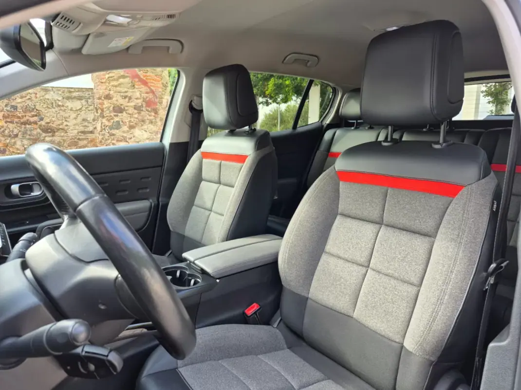Citroën C5 Aircross 2019 - 20900 EUR, 75272 km - AUTO.MOTO.pt - 75272km - foto 16 de 23