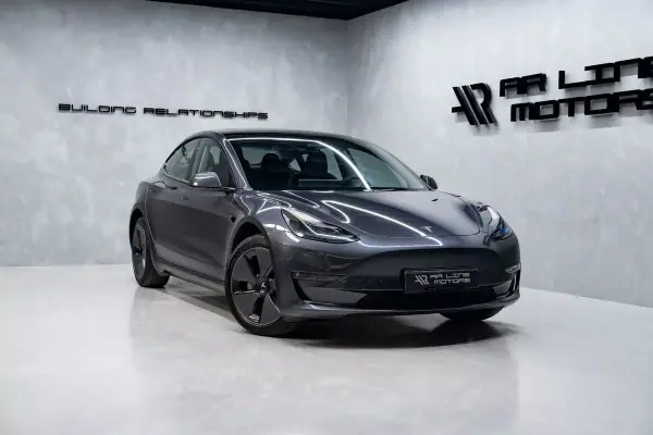 Tesla Model 3 Long Range Tração Traseira 2023 Elétrico