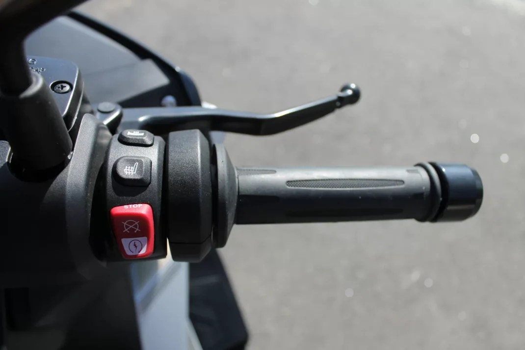 BMW C 440 GT 2025 - 9250 EUR, 2300 km - AUTO.MOTO.pt - 2300km - foto 19 de 28
