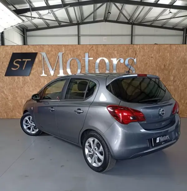 Opel Corsa 2019 - 12750 EUR, 69823 km - AUTO.MOTO.pt - 69823km - foto 7 de 19