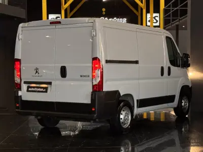 Peugeot Partner L2 caixa automática 130cv 2022 - 16990 EUR, 170100 km - AUTO.MOTO.pt - 170100km - foto 12 de 26