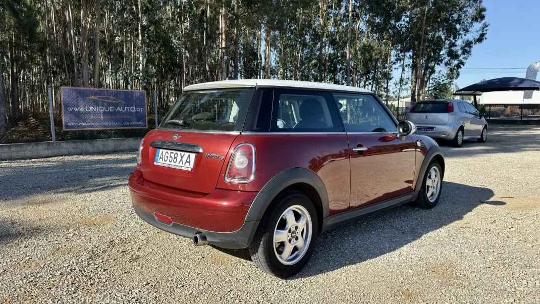MINI Cooper 2008 - 8200 EUR, 230000 km - 230000km - foto 3 de 18