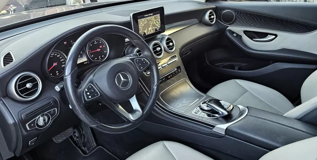 Mercedes-Benz GLC 220 2016 - 32500 EUR, 149000 km - 149000km - foto 6 de 35