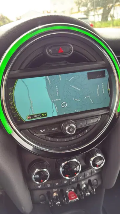 MINI 1000 2016 - 13500 EUR, 200000 km - AUTO.MOTO.pt - 200000km - foto 13 de 26